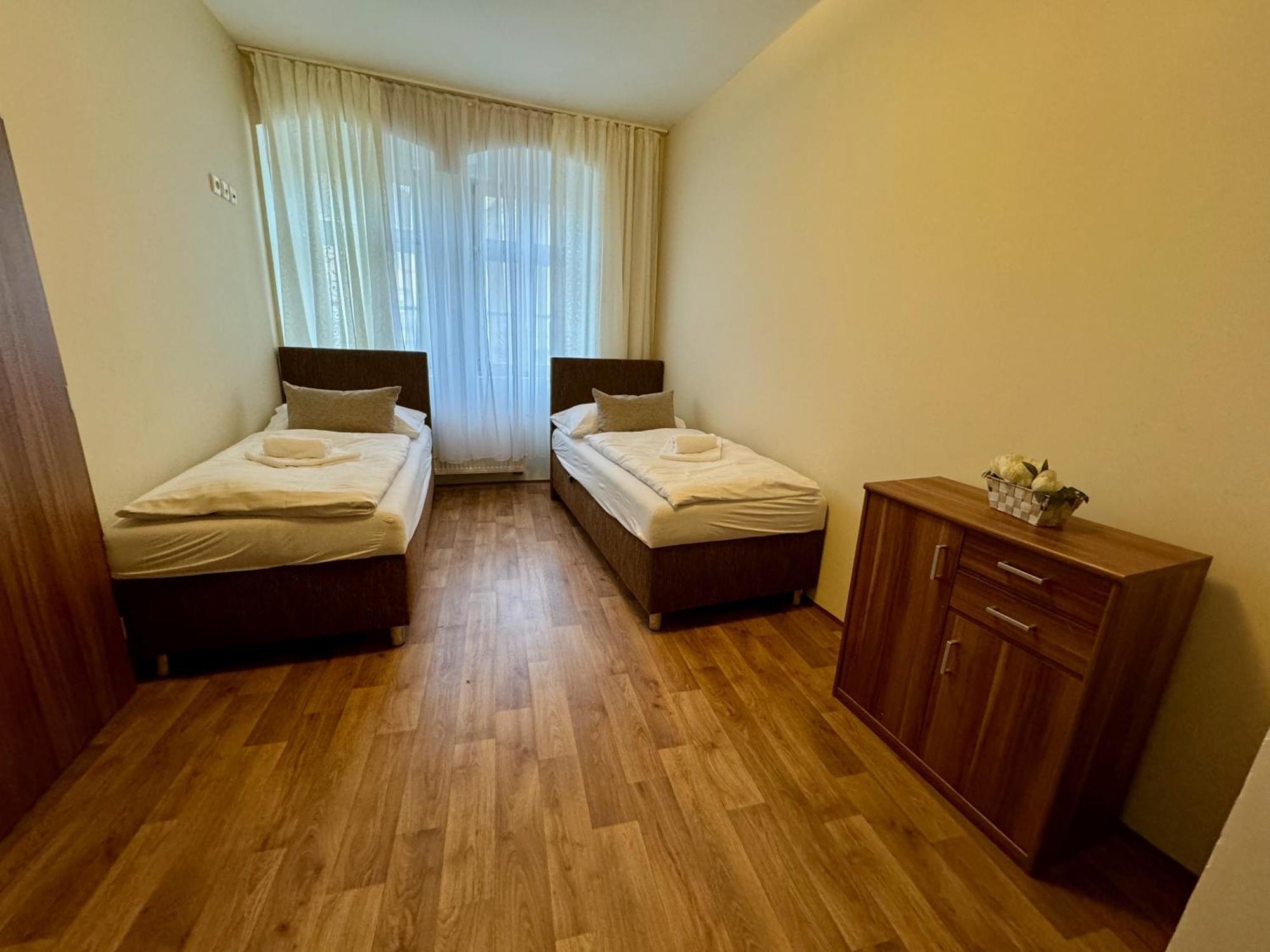 Apartmány Laubeho náměstí Teplice Exterior foto